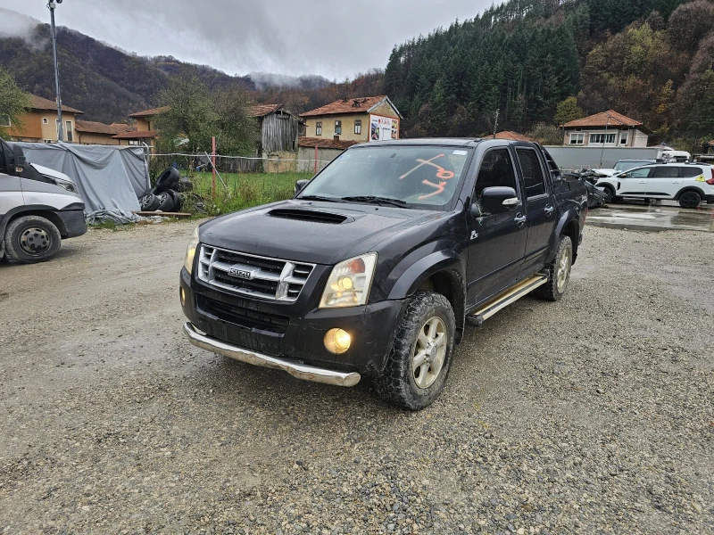 Isuzu D-max Klimatik, снимка 2 - Автомобили и джипове - 52636635