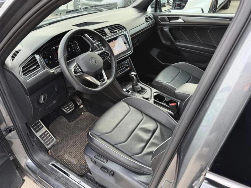 VW Tiguan * 4Motion * CARFAX * ЦЕНА ДО БЪЛГАРИЯ, снимка 12 - Автомобили и джипове - 52667327