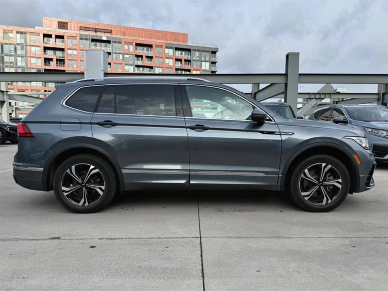 VW Tiguan * 4Motion * CARFAX * ЦЕНА ДО БЪЛГАРИЯ, снимка 10 - Автомобили и джипове - 52667327