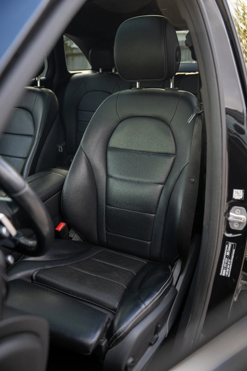 Mercedes-Benz GLC 250, снимка 12 - Автомобили и джипове - 52674723