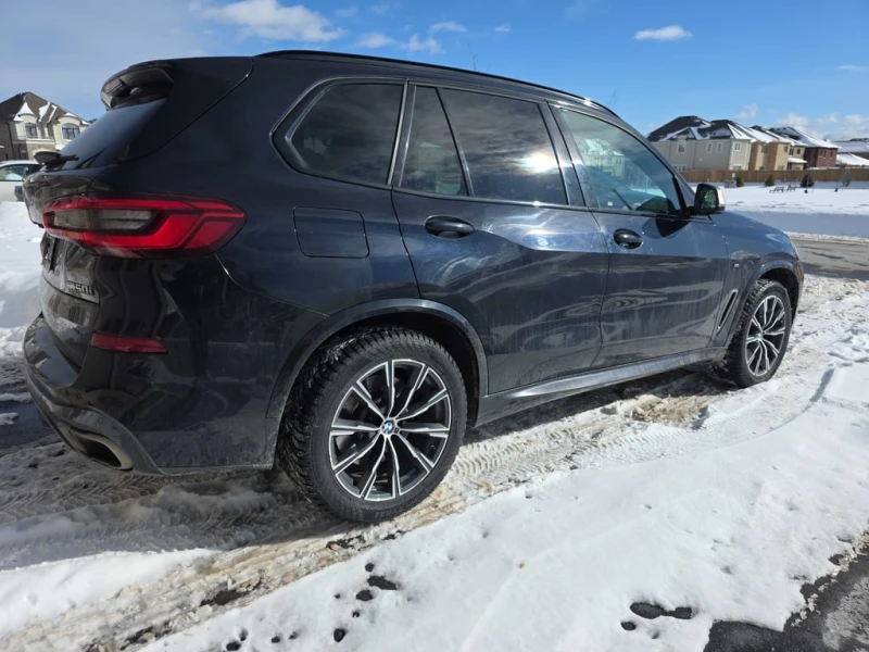 BMW X5 * M50i * 360 * ПОДГРЕВ * ХЕДЪП * PANO, снимка 3 - Автомобили и джипове - 53298658