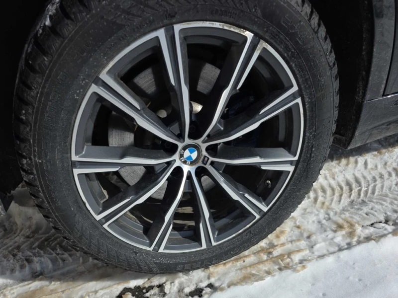 BMW X5 * M50i * 360 * ПОДГРЕВ * ХЕДЪП * PANO, снимка 7 - Автомобили и джипове - 53298658