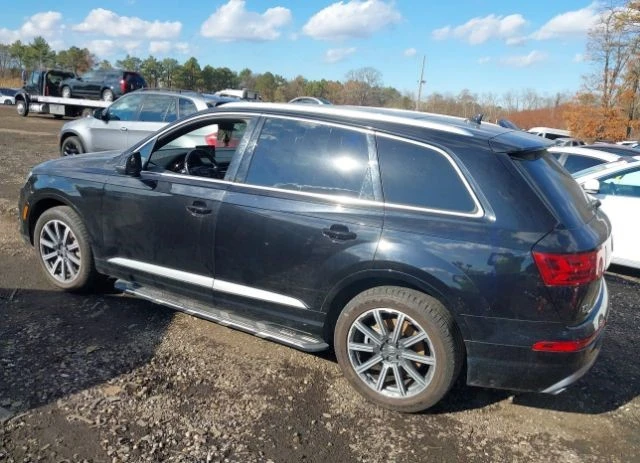 Audi Q7 3.0T PREMIUM, снимка 2 - Автомобили и джипове - 48867780