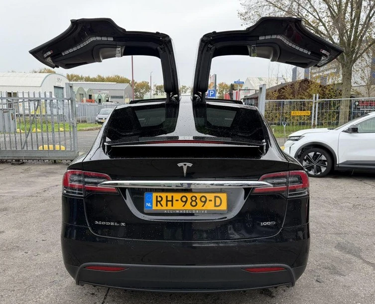 Tesla Model X X100D Европейска, снимка 8 - Автомобили и джипове - 52960458
