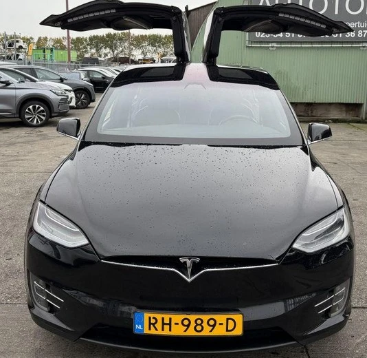 Tesla Model X X100D Европейска, снимка 10 - Автомобили и джипове - 52960458