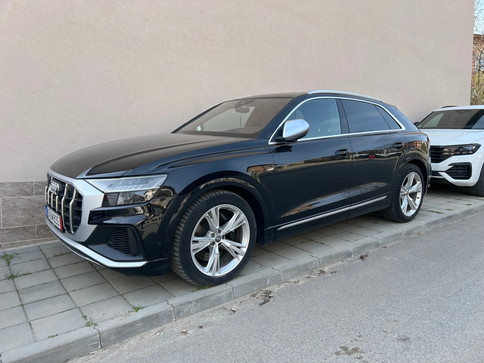 Audi SQ8 -SQ8-HeadUp-B&Olfusen-Matrix Laser-360- | Mobile.bg   1