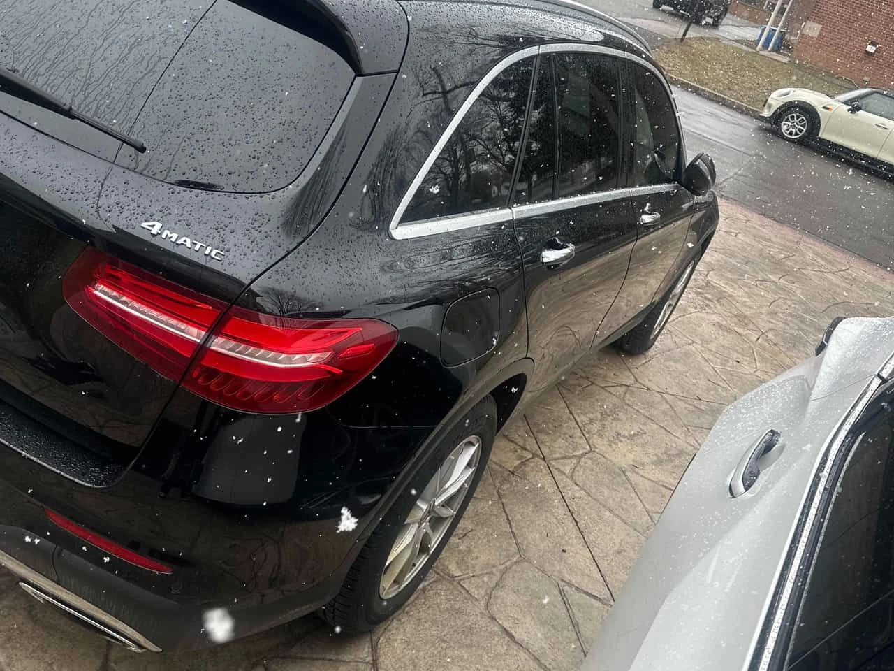 Mercedes-Benz GLC 300  * CARFAX * 360 * ПОДГРЕВ * ПАМЕТ * NAVI, снимка 3 - Автомобили и джипове - 53965832