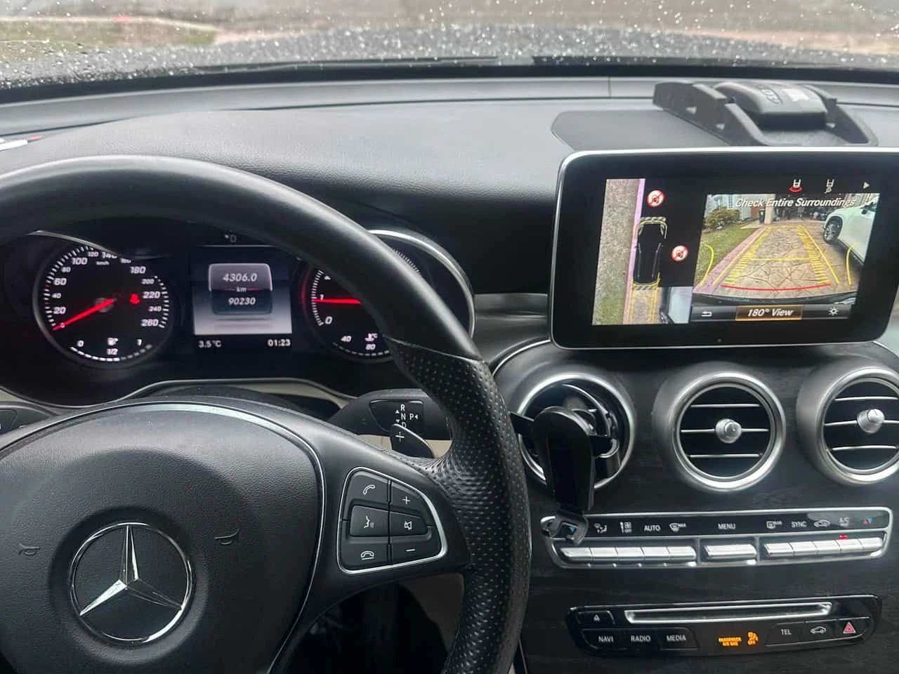 Mercedes-Benz GLC 300  * CARFAX * 360 * ПОДГРЕВ * ПАМЕТ * NAVI, снимка 9 - Автомобили и джипове - 53965832