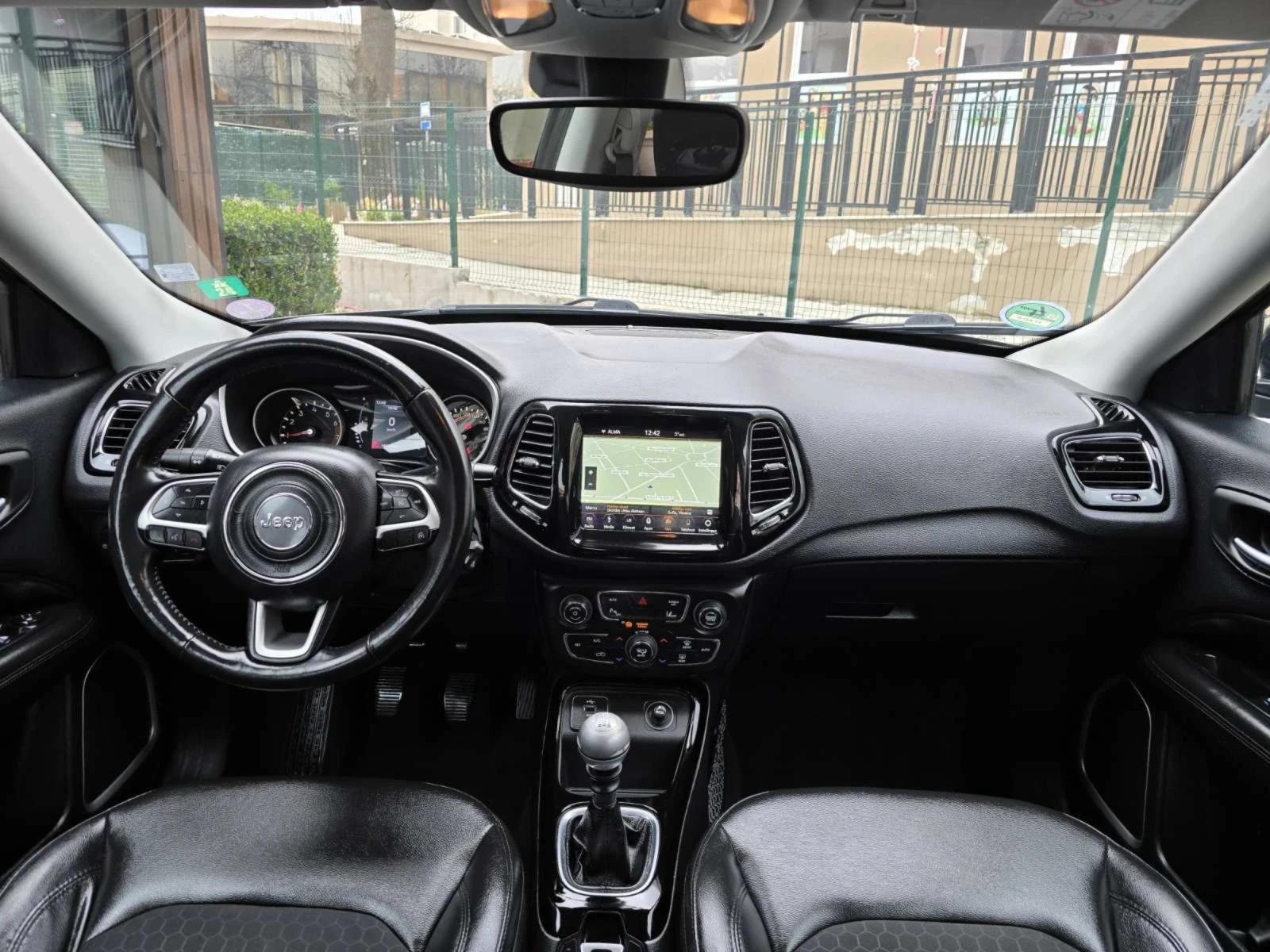 Jeep Compass, снимка 8 - Автомобили и джипове - 54165297