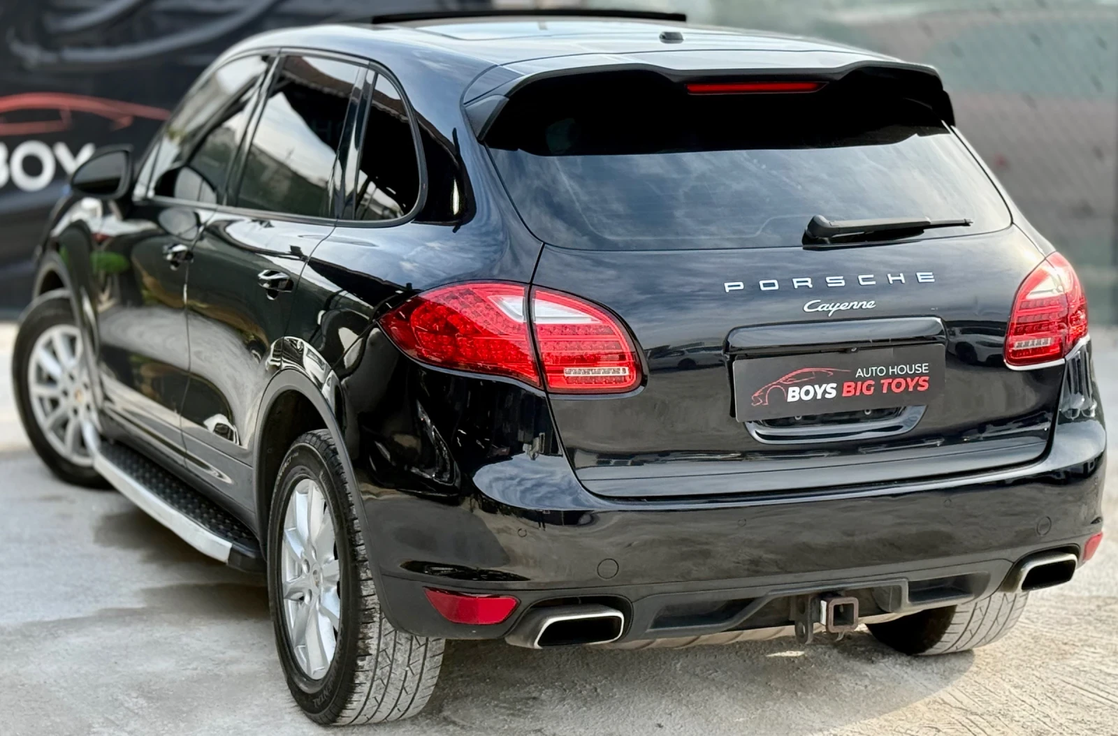 Porsche Cayenne * Chrono* Панорама* Подгрев* BlackEdition* Уникат, снимка 8 - Автомобили и джипове - 54466913