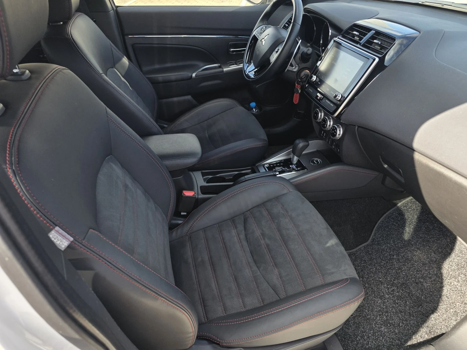 Mitsubishi ASX 2.0i 4x4 AUTOMATIC , снимка 9 - Автомобили и джипове - 54733239