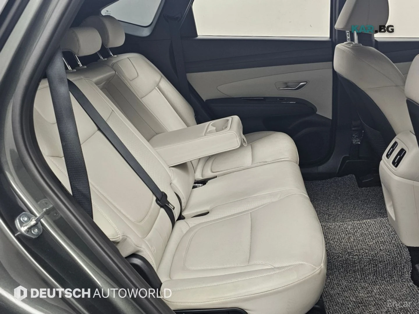 Hyundai Tucson 1.6T* INSPIRATION* ПОДГРЕВ* ОБДУХВАНЕ* 360* , снимка 11 - Автомобили и джипове - 56082961