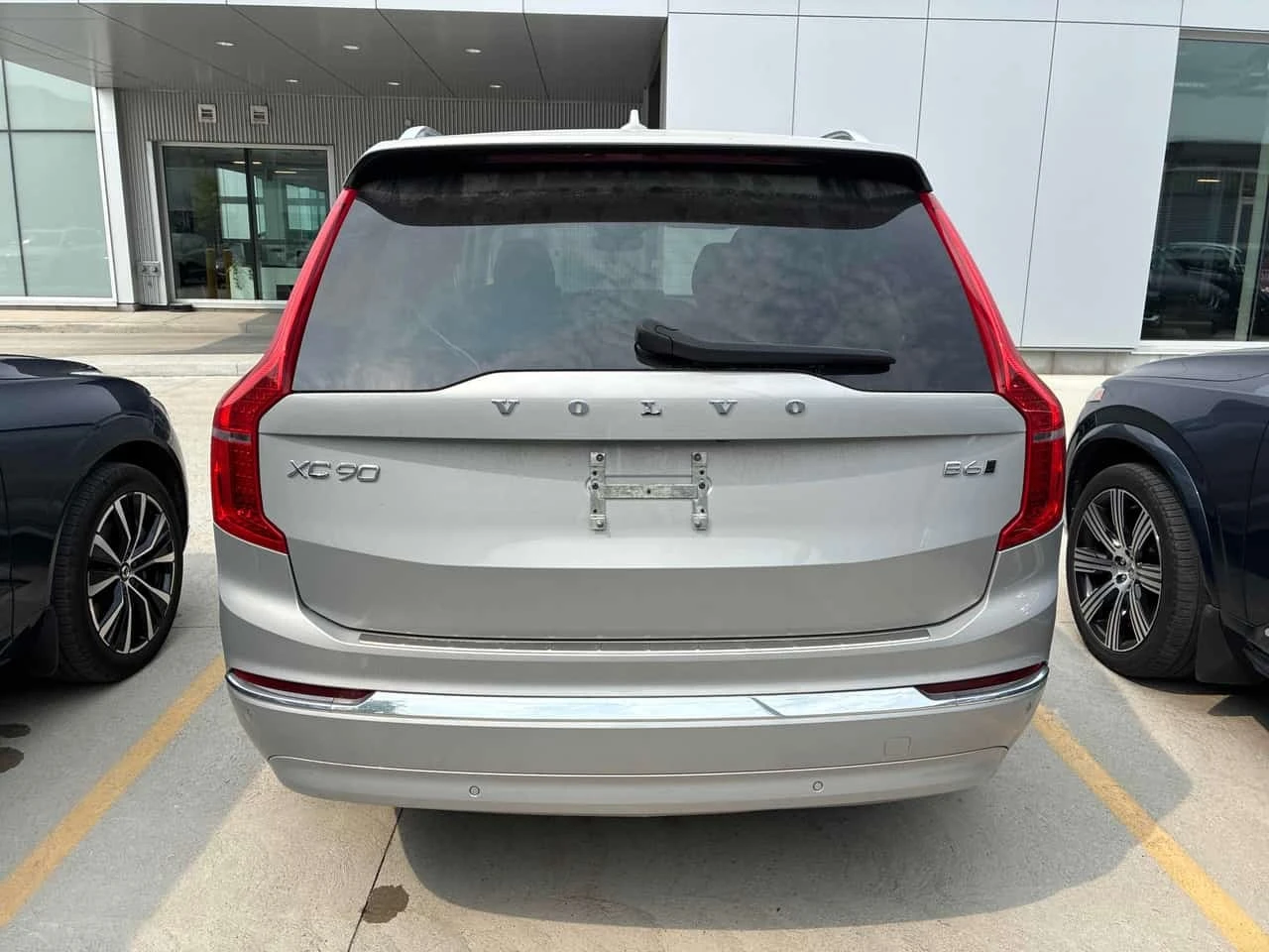 Volvo Xc90 Plus Bright Theme / CARFAX / ���� �� ������  | Mobile.bg � ����������� 4
