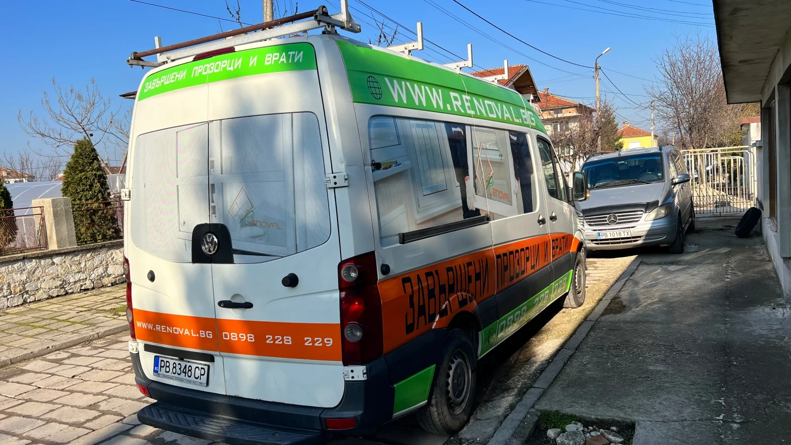 VW Crafter 2.5 TDI, снимка 10 - Бусове и автобуси - 55165081