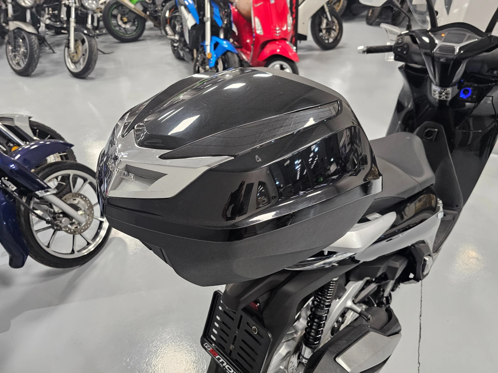 Honda Sh 350ie, ABS-TCS, Led, Keyless, 2021. | Mobile.bg   13