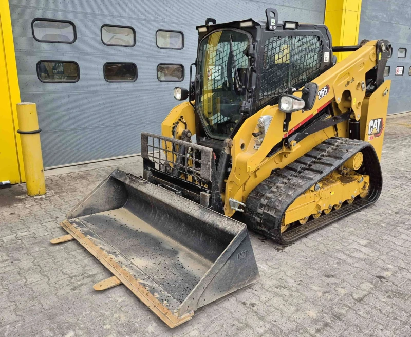 Мини челни товарачи Cat 265, снимка 2 - Индустриална техника - 52492542