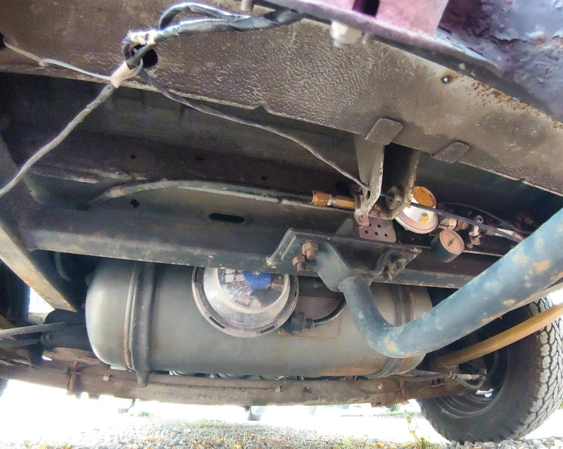 Кемпер LMC Cruiser 6m, снимка 8 - Каравани и кемпери - 50605137