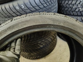 Гуми Зимни 235/35R19, снимка 8