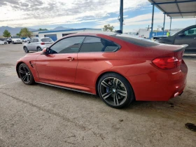 BMW M4 COUPE* DCT* CARBON* HARMAN KARDON* ПОДГРЕВ* КАМЕРА, снимка 2