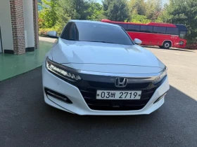 Honda Accord 10Th Generation 2.0 Hybrid Touring, снимка 4
