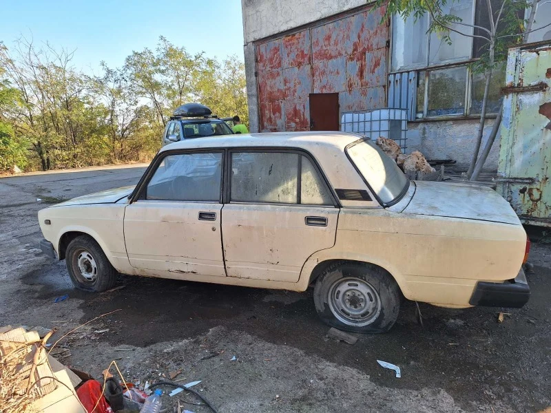 Lada 2107, снимка 9 - Автомобили и джипове - 47769251