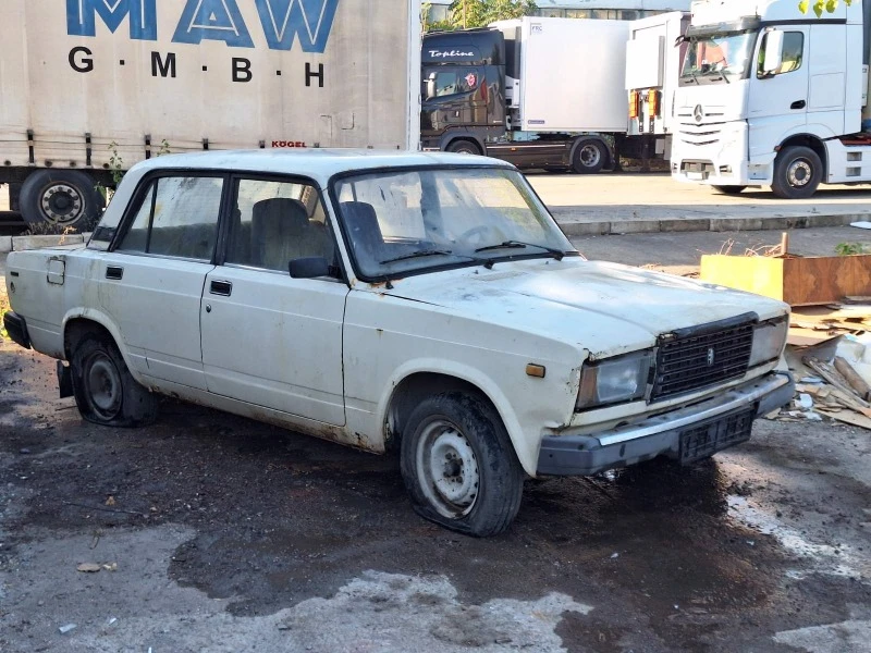 Lada 2107, снимка 12 - Автомобили и джипове - 49552358