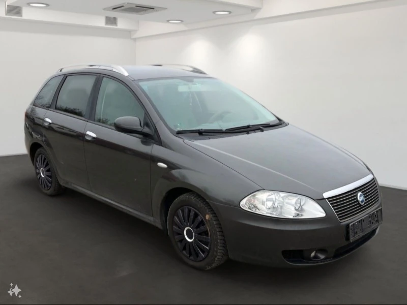 Fiat Croma, снимка 2 - Автомобили и джипове - 46983965