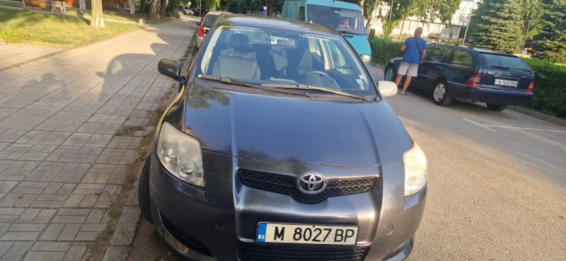 Toyota Auris, снимка 5 - Автомобили и джипове - 46982861