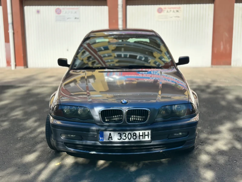 BMW 320 320, снимка 1 - Автомобили и джипове - 47497363