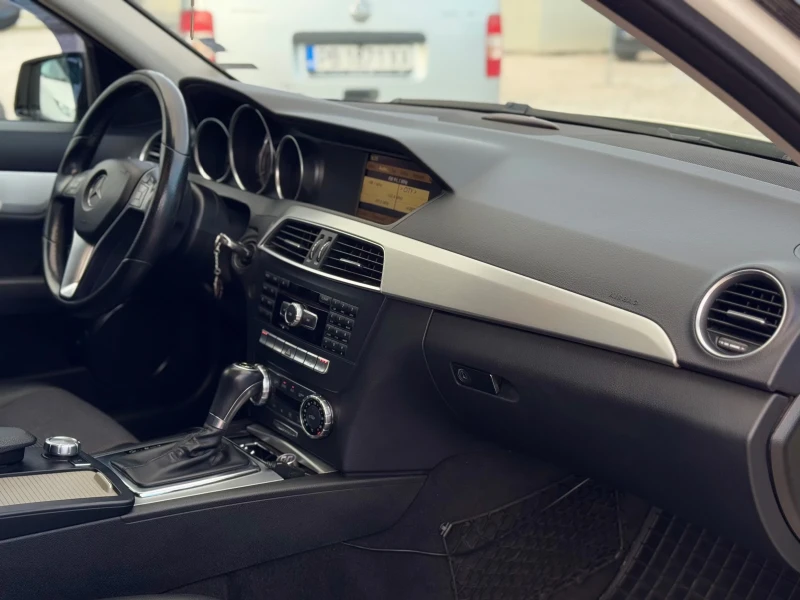 Mercedes-Benz C 350 CDI AVANTGARDE W204, снимка 10 - Автомобили и джипове - 48322585