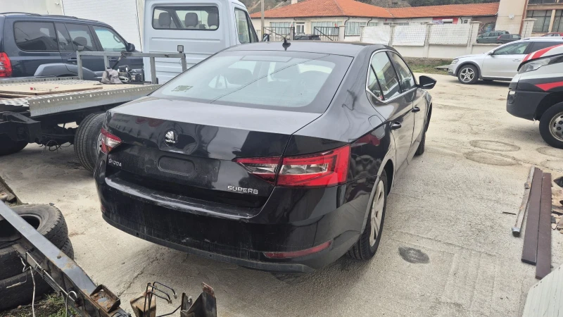 Skoda Superb На ЧАСТИ, снимка 3 - Автомобили и джипове - 50465214