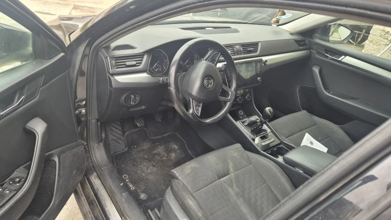 Skoda Superb На ЧАСТИ, снимка 6 - Автомобили и джипове - 50465214