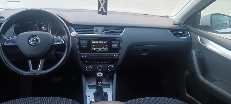 Skoda Octavia, снимка 6 - Автомобили и джипове - 52369241