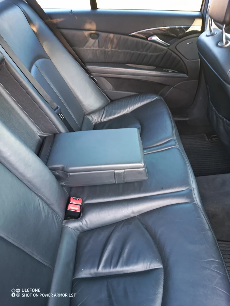 Mercedes-Benz E 320 СМЕНЕНА ВЕРИГА, ГАЗ, снимка 15 - Автомобили и джипове - 51660101