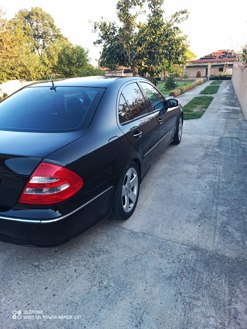 Mercedes-Benz E 320 СМЕНЕНА ВЕРИГА, ГАЗ, снимка 9 - Автомобили и джипове - 51660101