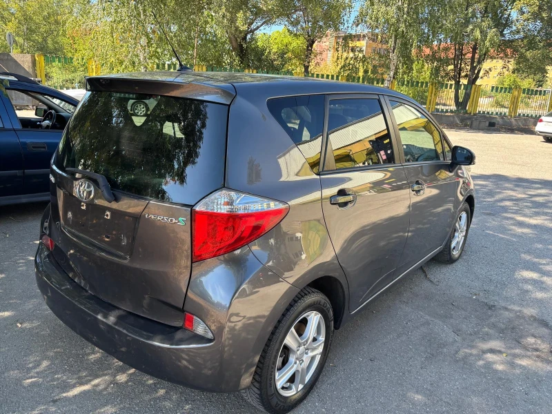 Toyota Yaris Verso S 1.3 камера 6 скорости, снимка 5 - Автомобили и джипове - 51796362
