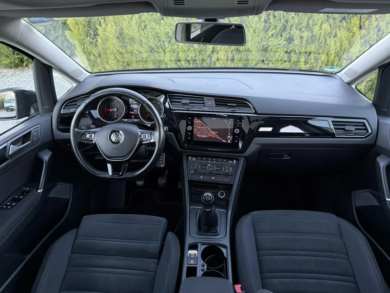 VW Touran 2.0TDI-150к.с./6+ 1, снимка 7 - Автомобили и джипове - 52143865