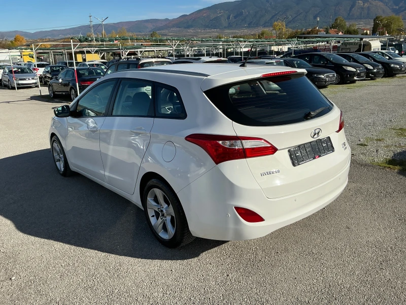 Hyundai I30 1.6 CRDI, снимка 6 - Автомобили и джипове - 52178226