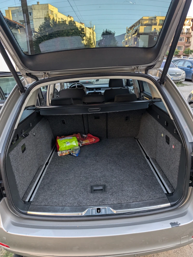 Skoda Superb, снимка 9 - Автомобили и джипове - 52346216