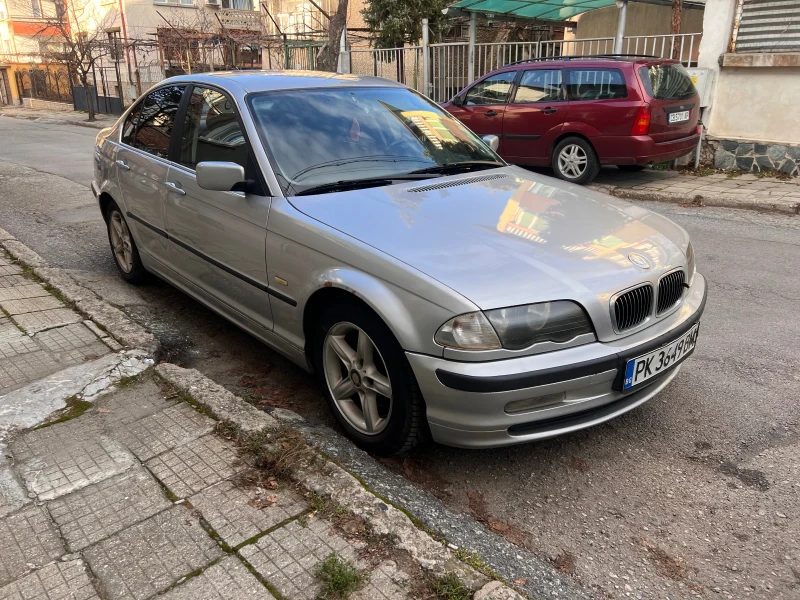 BMW 320, снимка 2 - Автомобили и джипове - 52942332