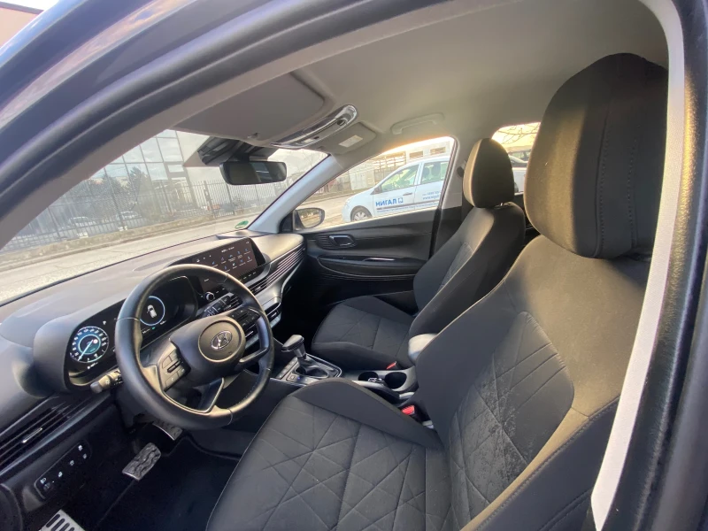 Hyundai Bayon 1.0i, снимка 12 - Автомобили и джипове - 53016220