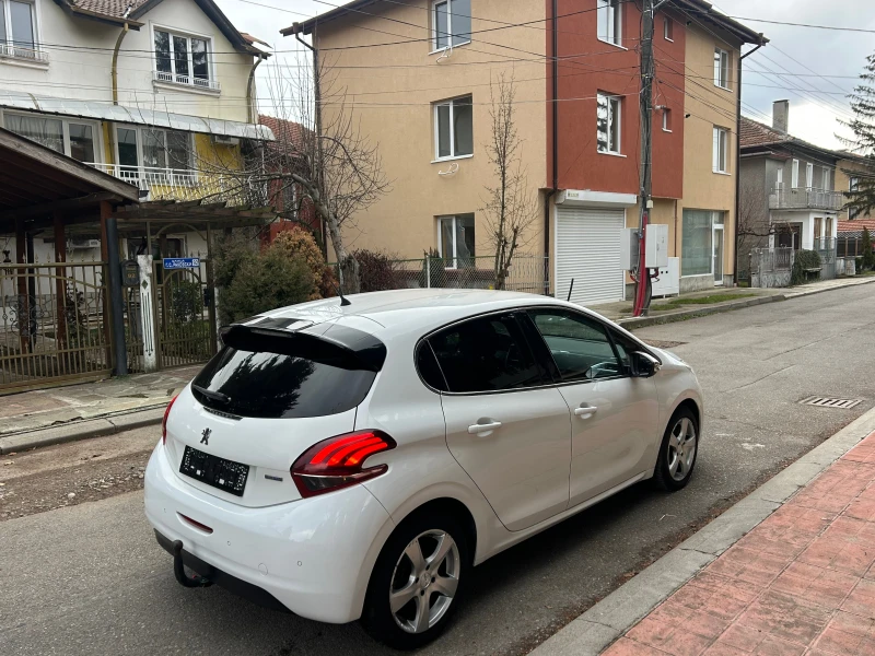 Peugeot 208 1, 6GT LINE BLUE HDI, снимка 4 - Автомобили и джипове - 53046149