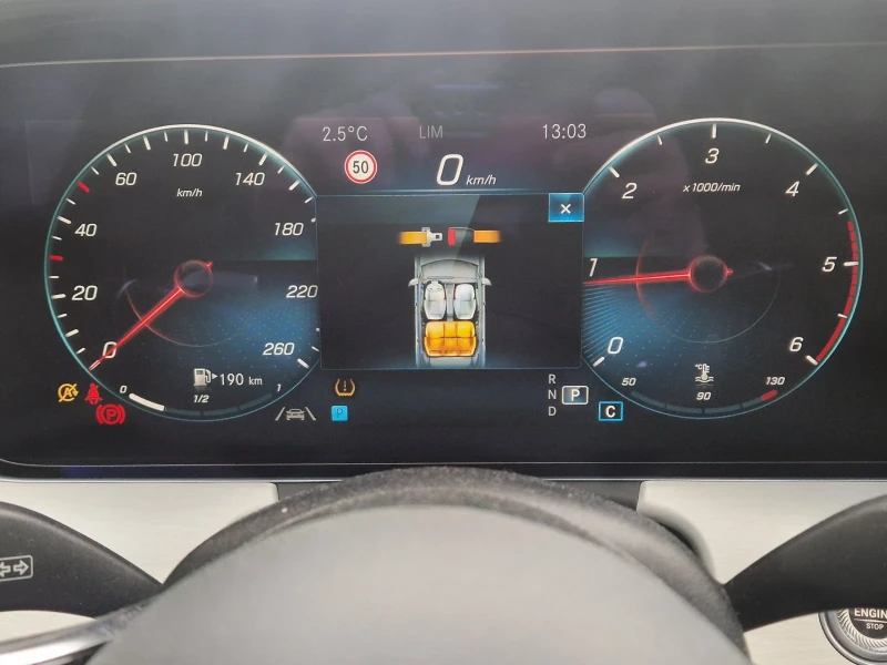 Mercedes-Benz E 220, снимка 17 - Автомобили и джипове - 53435738