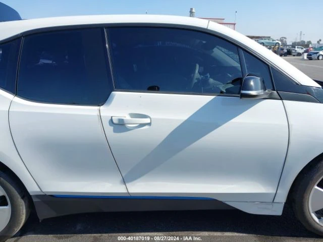 BMW i3, снимка 6 - Автомобили и джипове - 47225541