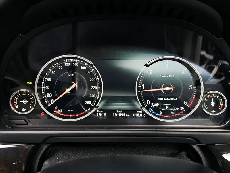 BMW 520 d - изображение 8