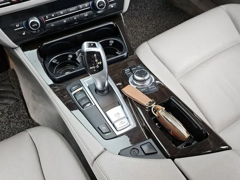 BMW 520 d - изображение 9