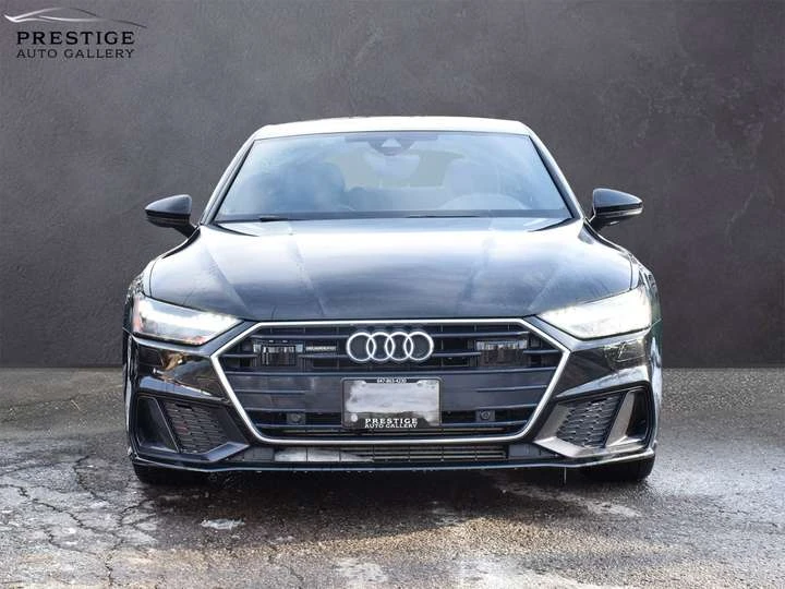 Audi A7 Progressiv QUATTRO CLEAN CARFAX 1 OWNER, снимка 2 - Автомобили и джипове - 53627626