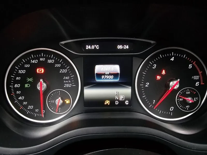 Mercedes-Benz B 200 2.0, снимка 8 - Автомобили и джипове - 54278354