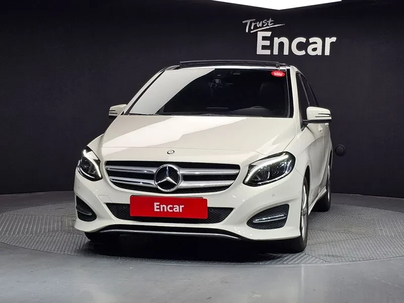 Mercedes-Benz B 200 2.0, снимка 3 - Автомобили и джипове - 54278354