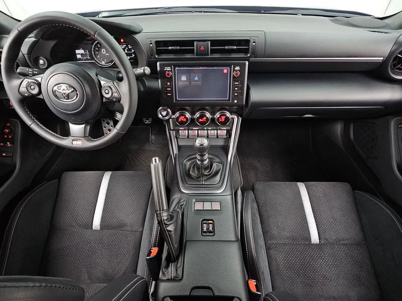 Toyota GT86 2.4 Manual, снимка 8 - Автомобили и джипове - 55662888